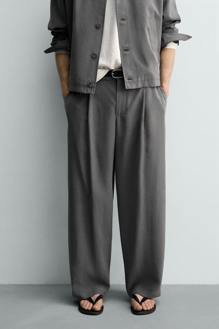 ZARA LOOSE-FITTING PLEATED TROUSERS
