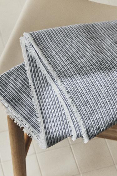 STRIPED COTTON BLANKET - Blue by Zara