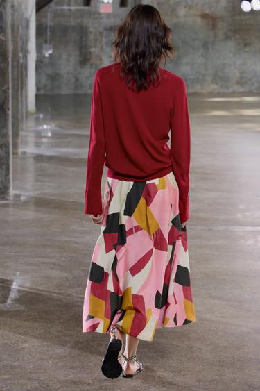 GILET EN MAILLE FINE - Rouge foncé de Zara - Image 2
