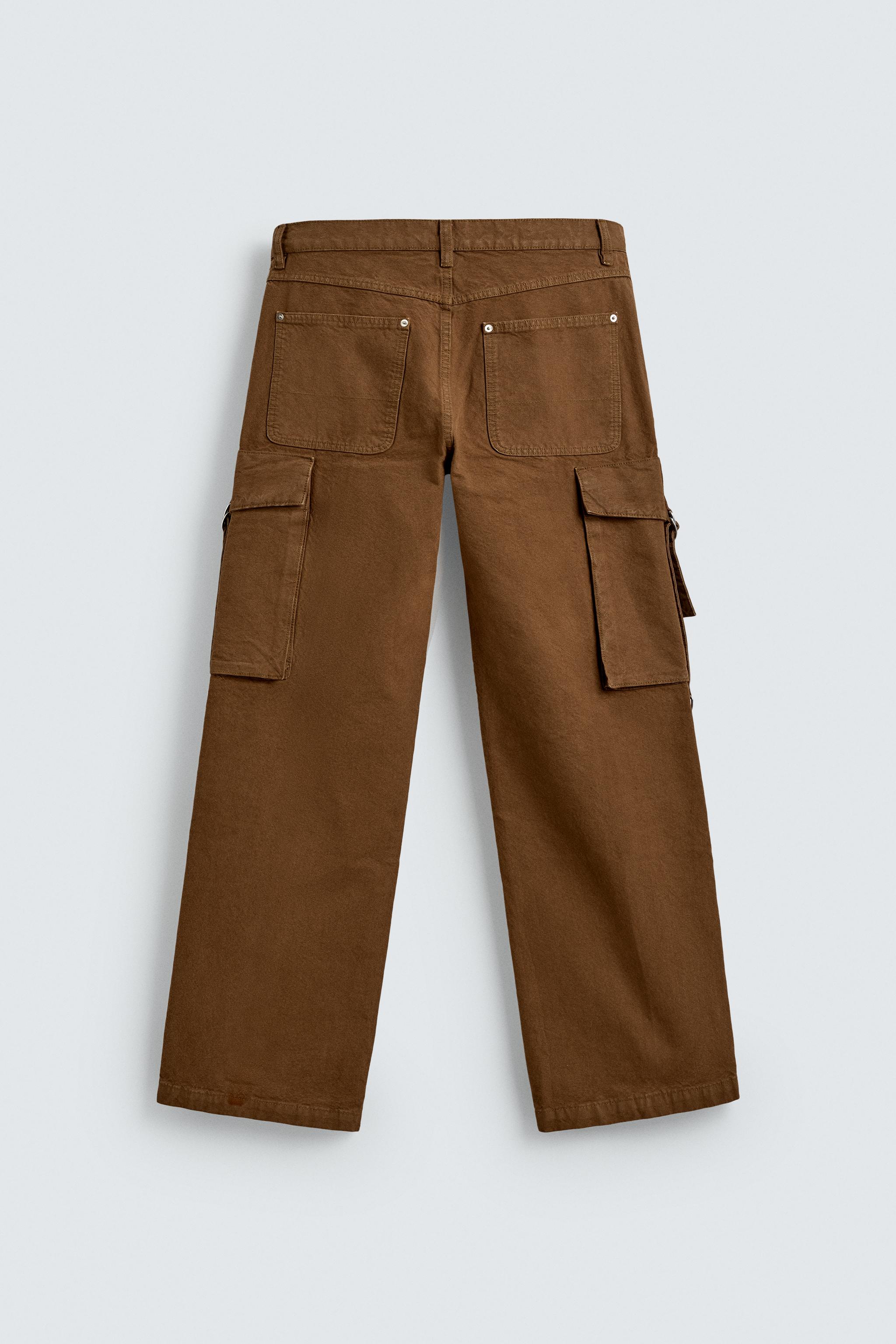 CARGO PANTS WITH POCKETS