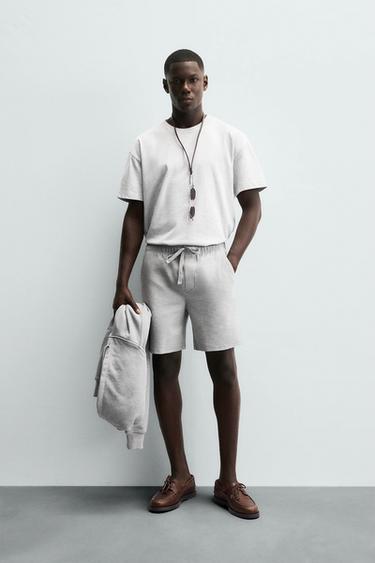 TEXTURED COMFORT BERMUDA SHORTS - Grey by Zara