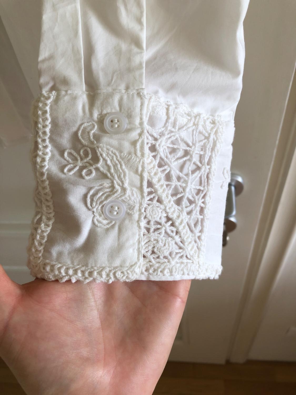 POPLIN SHIRT WITH GUIPURE LACE POCKET - Image 4