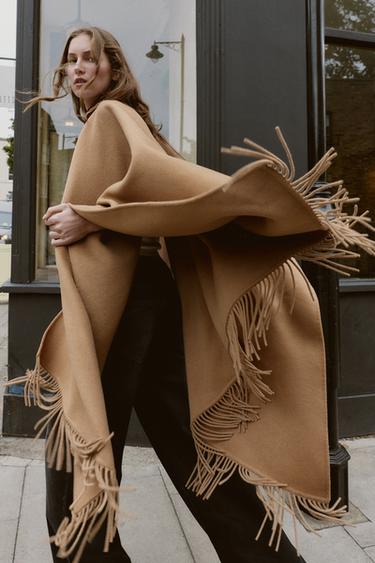 FRINGED WOOL LONG CAPE - Mid-camel by Zara