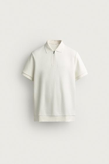 بولو بسحاب وقصة عادية - أبيض مكسور by Zara