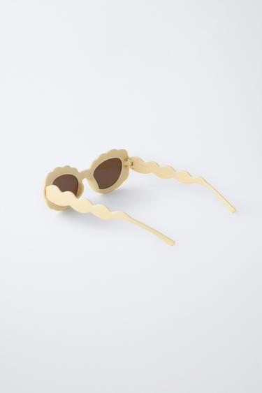 WAVY RESIN SUNGLASSES - Light yellow by Zara - Image 2
