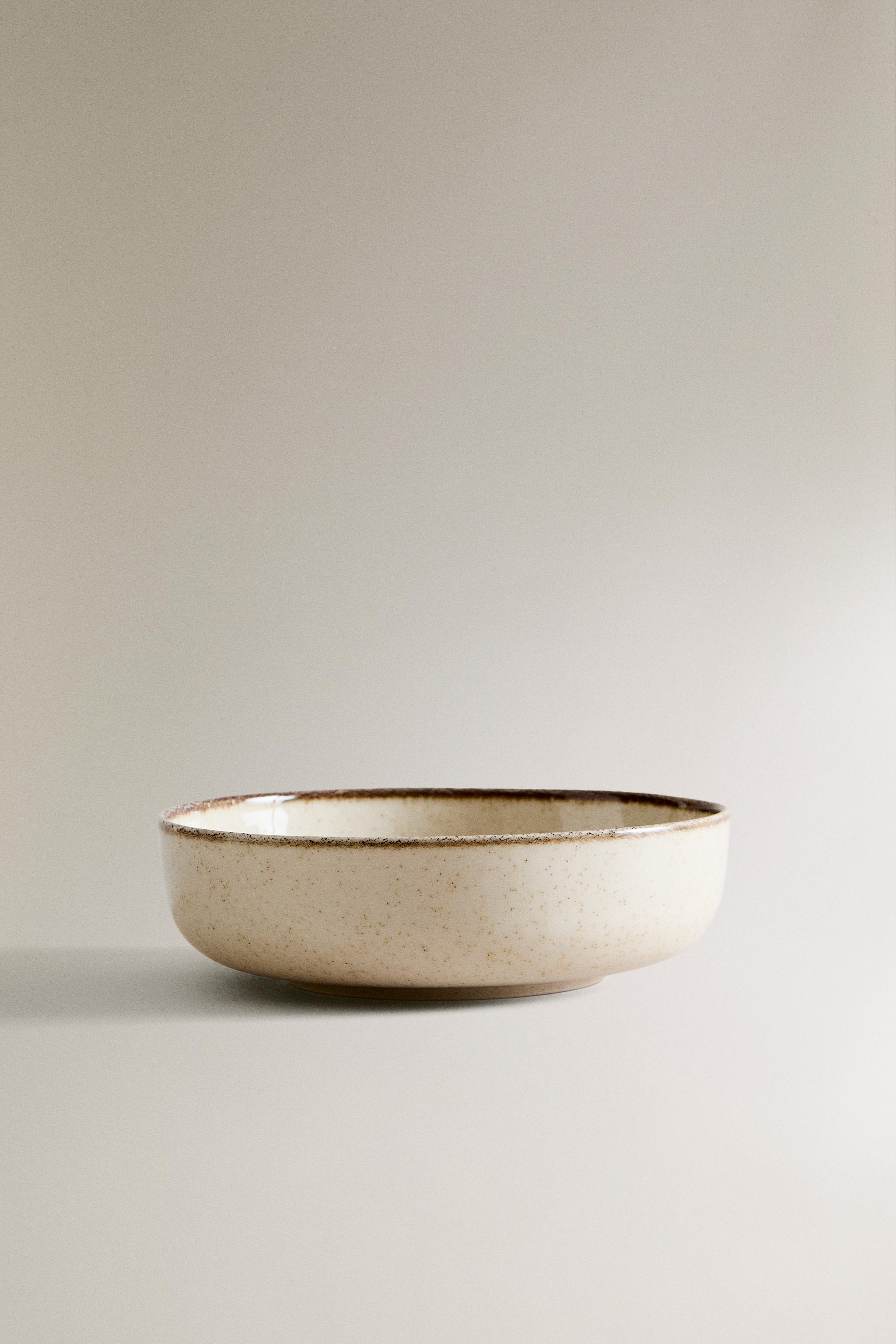 PORCELAIN BOWL WITH ANTIQUE FINISH RIM - Light ecru | ZARA United