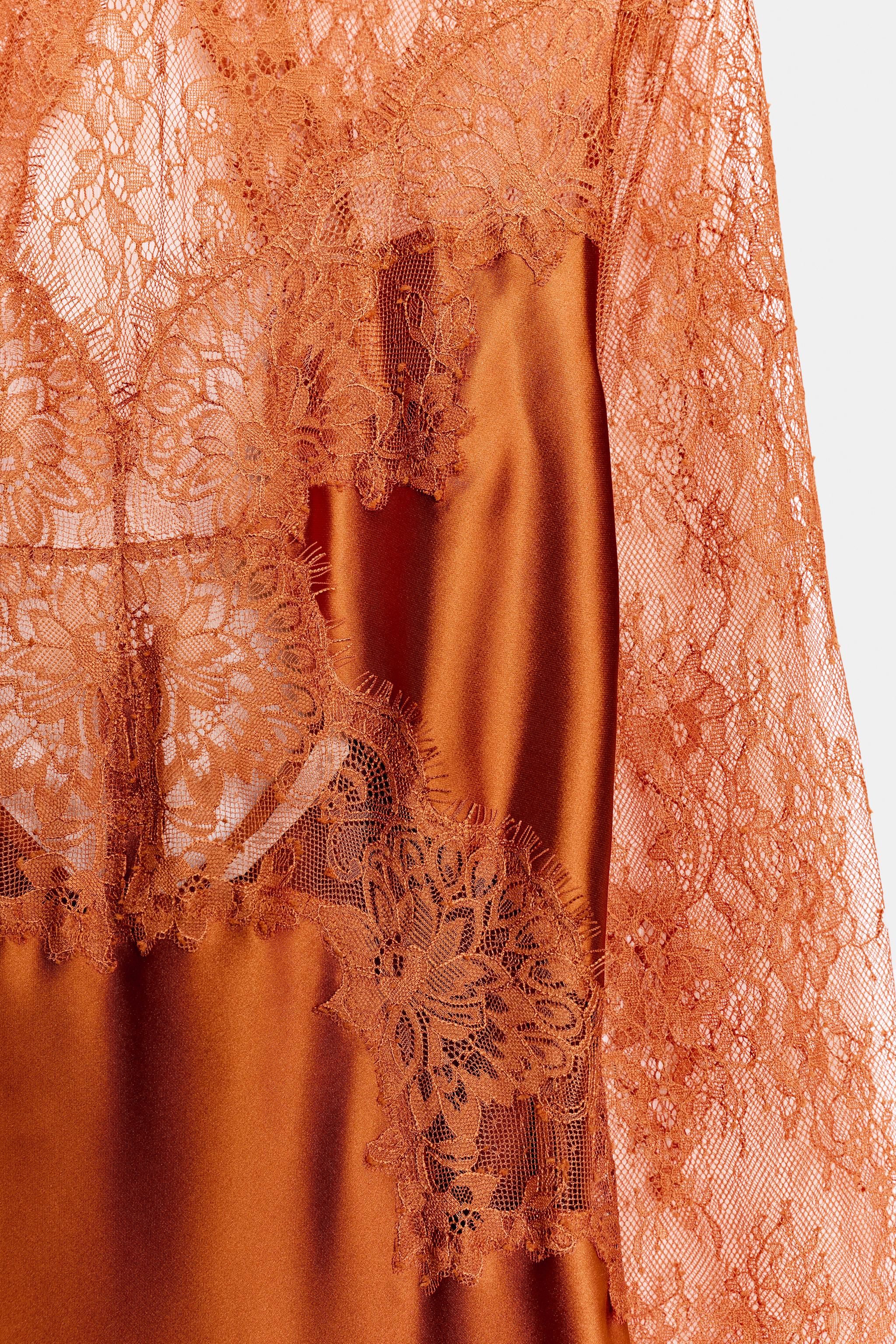 ROBE SATINÉE EN DENTELLE ZW COLLECTION