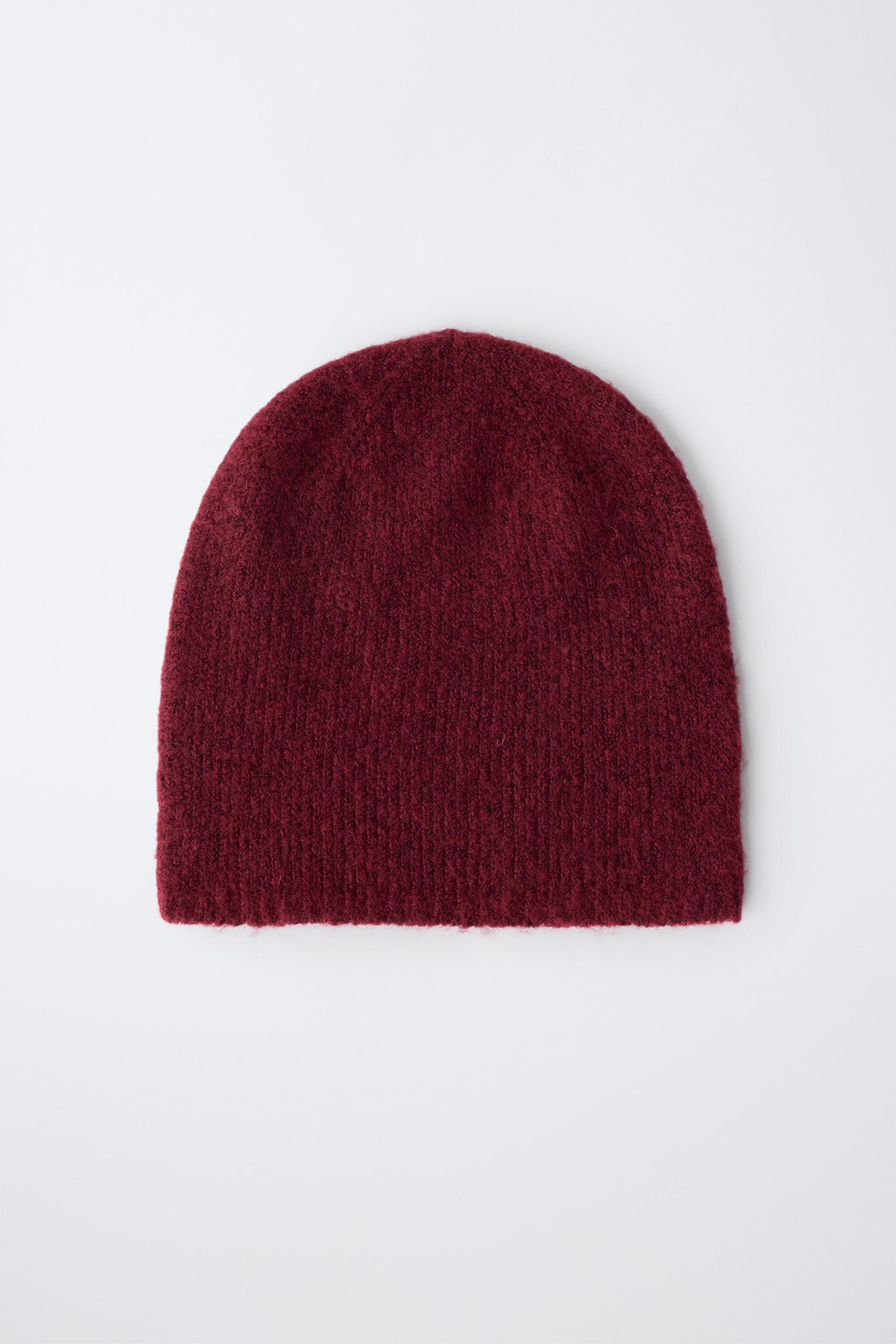 FINE-KNIT BEANIE
