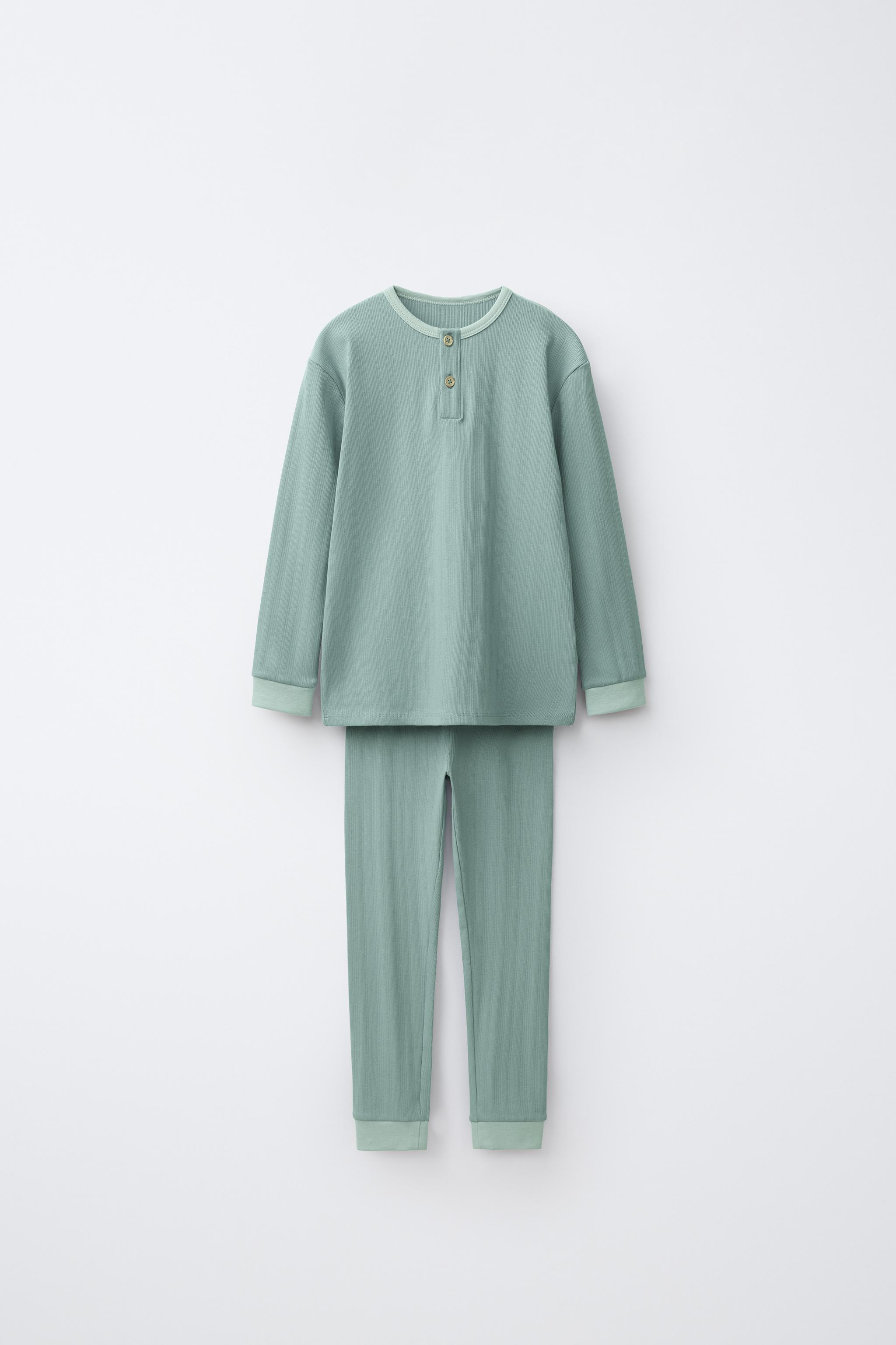 2-6 YEARS / PLAIN TEXTURED PYJAMAS — Green