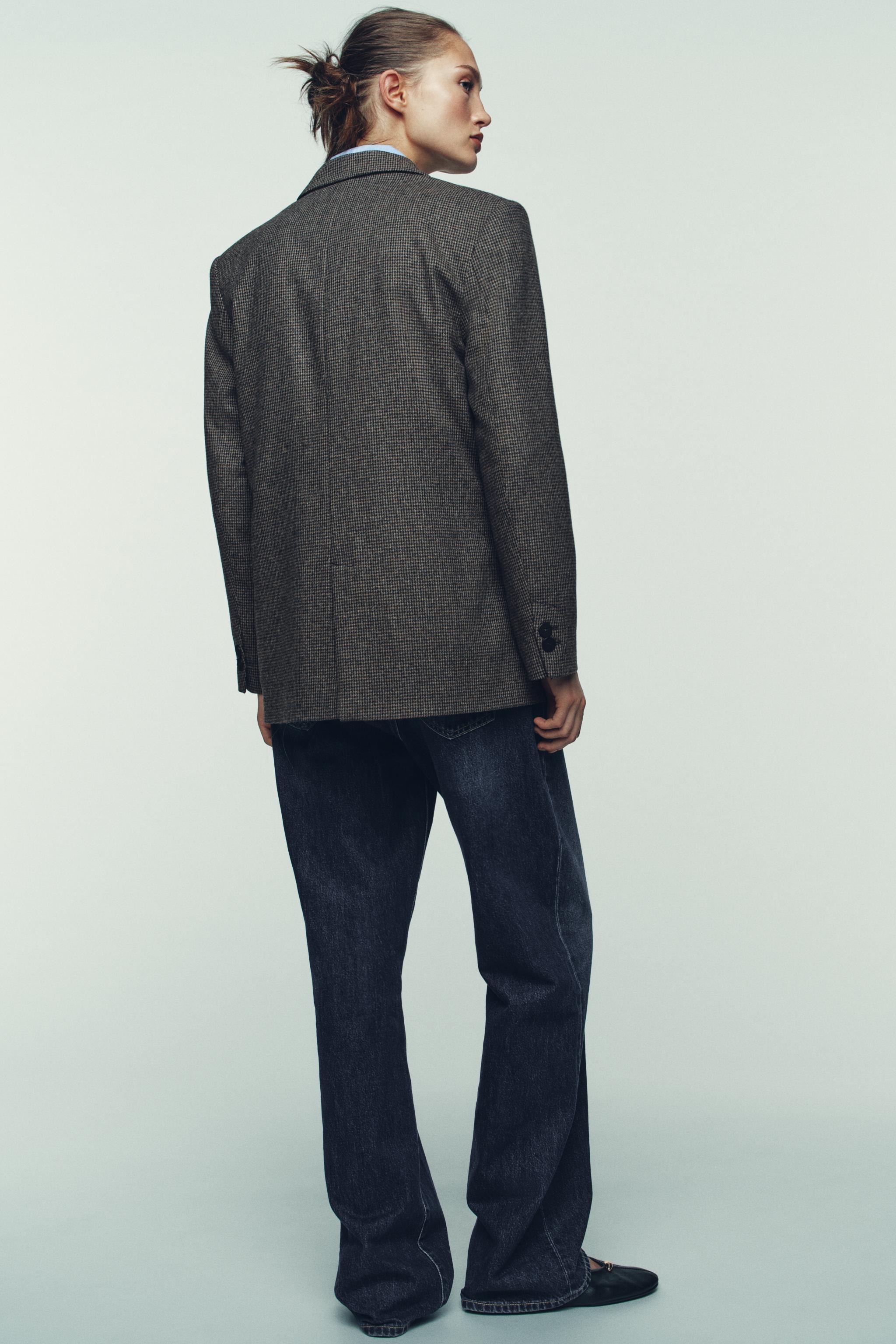 OVERSIZED PLAID DOUBLE-BREASTED WOOL BLAZER