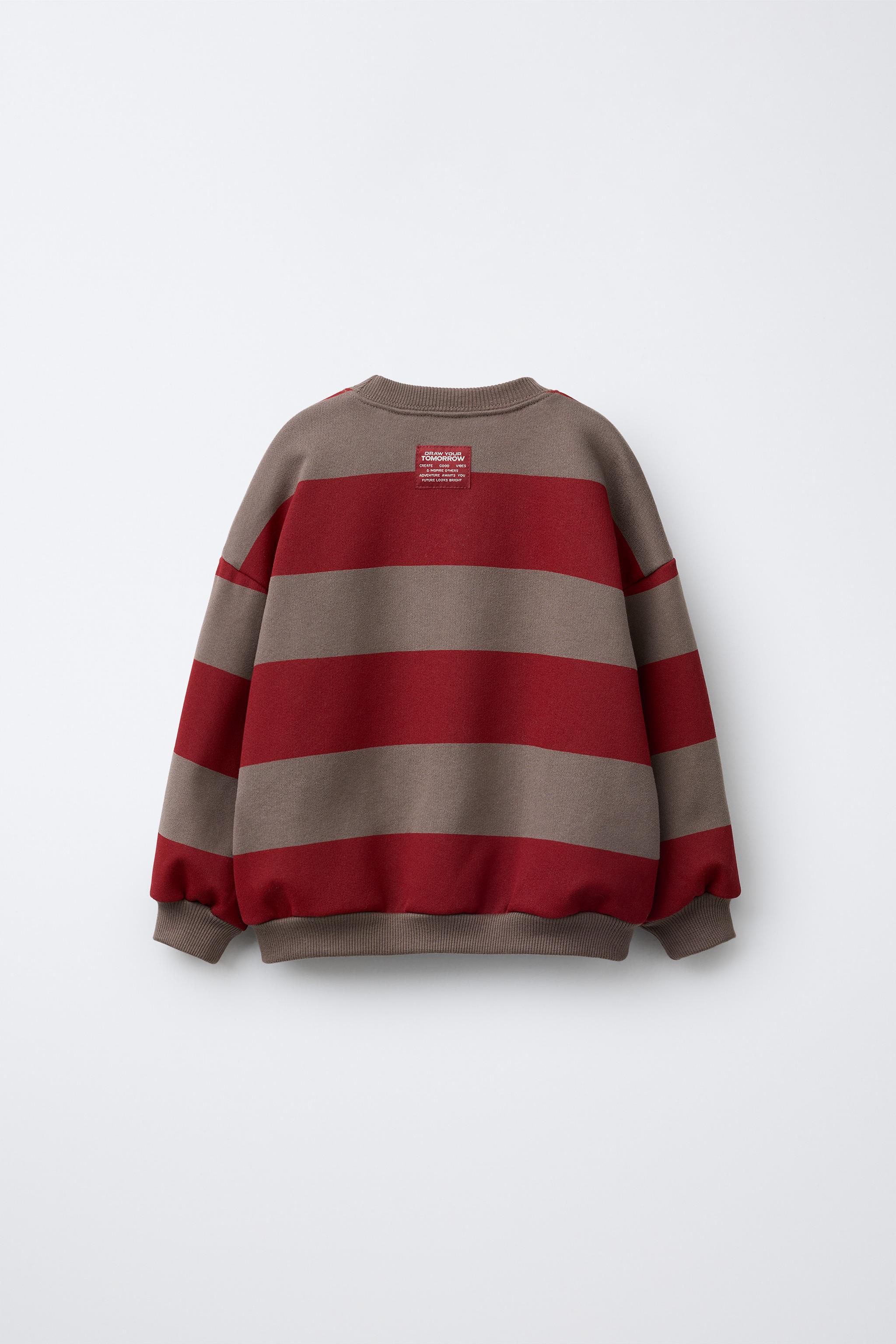 STRIPED SWEATSHIRT