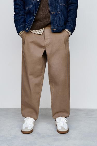 بنطلون بقصة مستقيمة وبنسات - مِحْمر الخاص بـ Zara