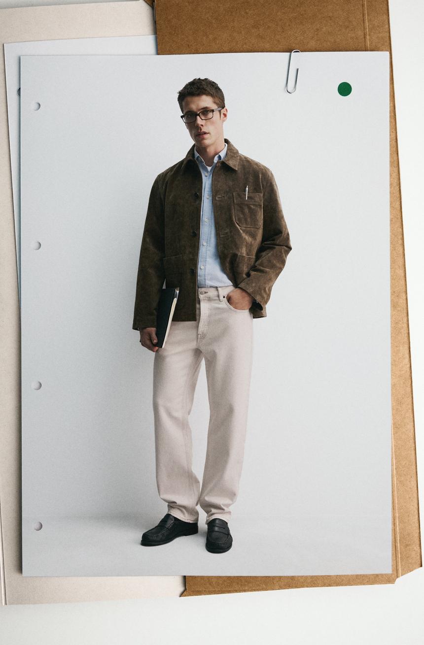 STRAIGHT LEG PANTS WITH FRAYED SIDE STRIPE