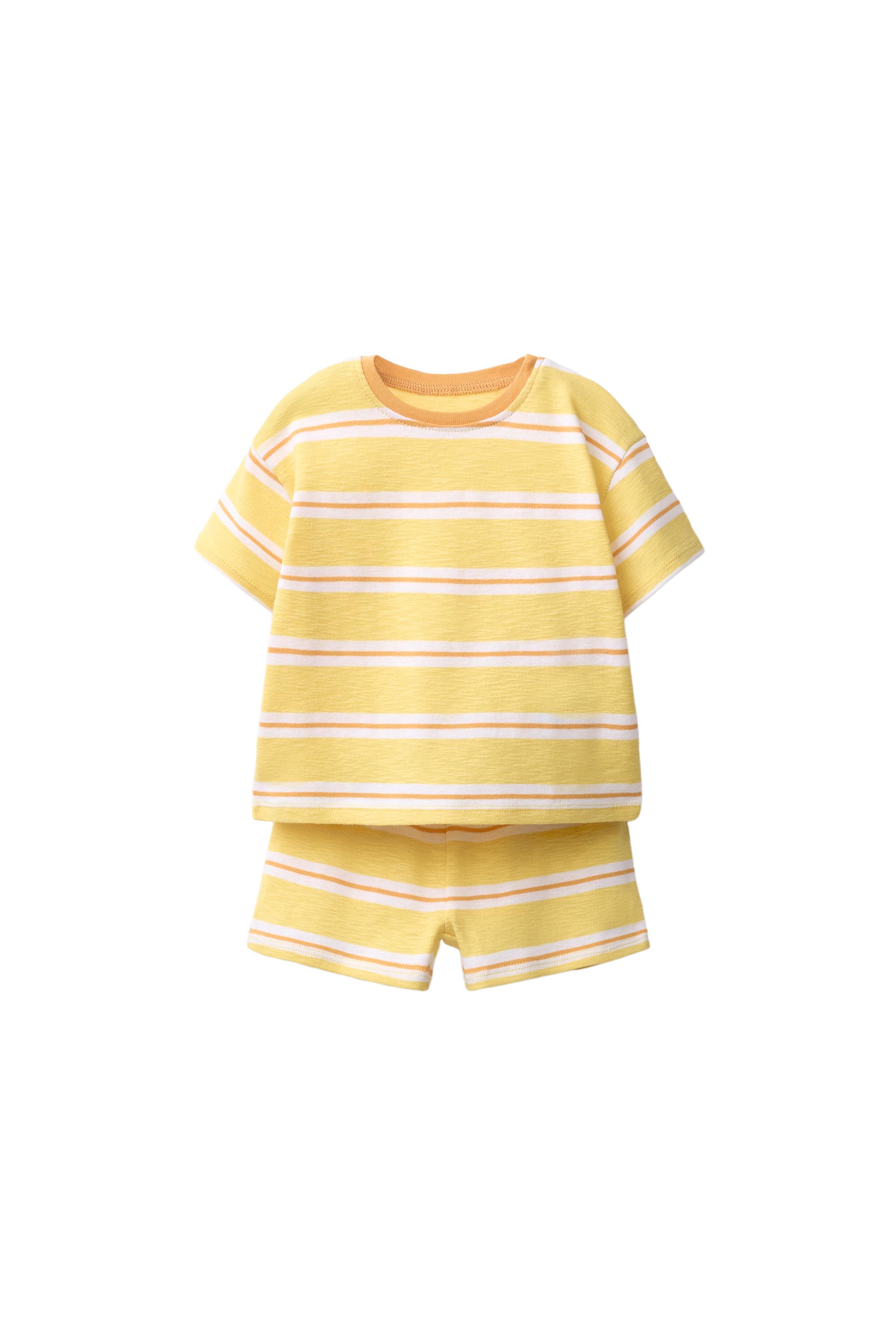 STRIPED T-SHIRT AND BERMUDA SET — Yellow