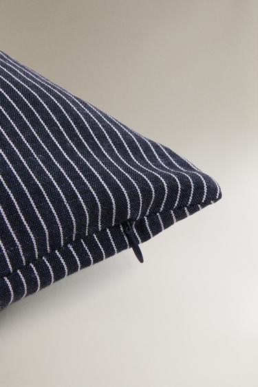 THIN STRIPE CUSHION COVER - Blue by Zara - Image 3