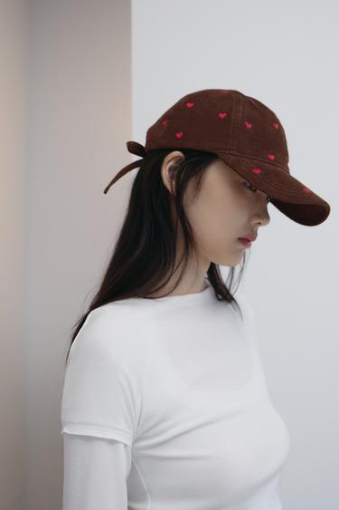 CORDUROY CAP WITH HEART EMBROIDERY - Brown by Zara - Image 0