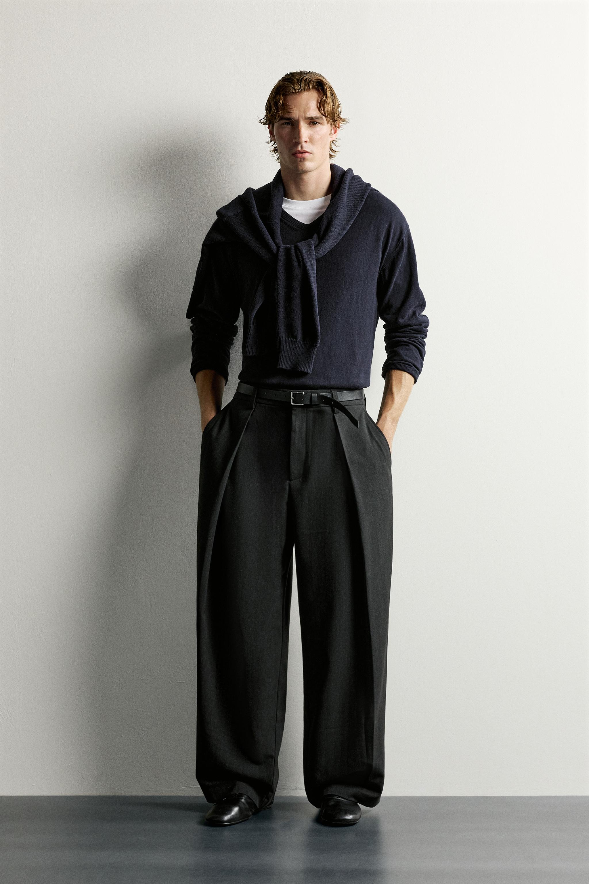PLEATED RELAXED-FIT PANTS