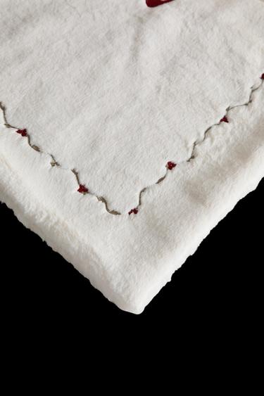 MANTA POLAR INFANTIL  PAPÁ NOEL NAVIDAD - Crema de Zara