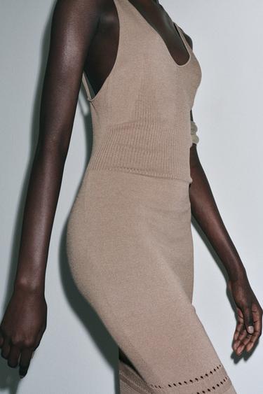ROBE EN MAILLE À FRANGES - Marron / Taupe de Zara - Image 2