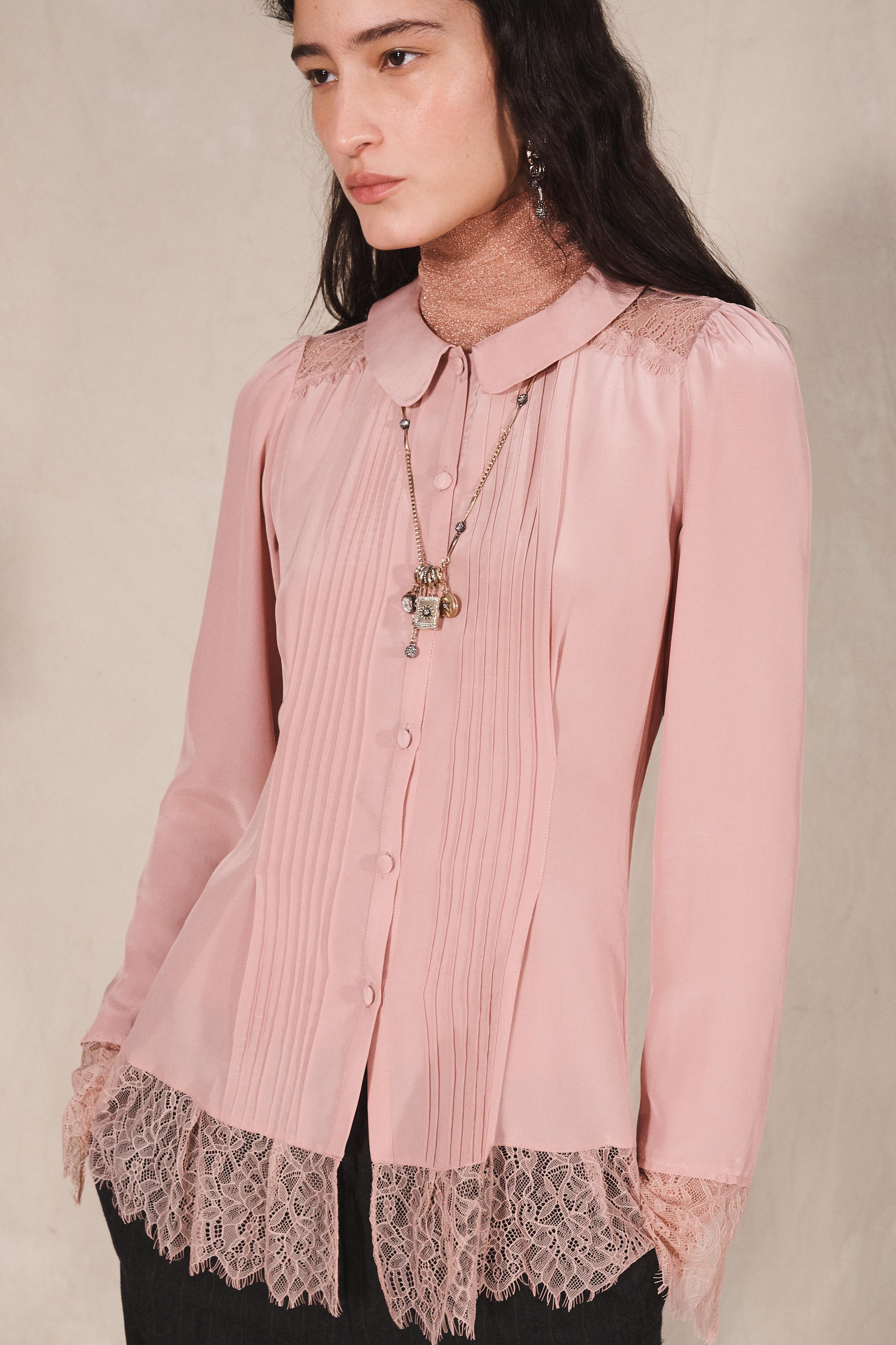 LIMITED EDITION LACE PLEATED SHIRT