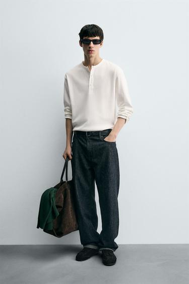 TEXTURED T-SHIRT WITH CONTRAST NECK - White by Zara