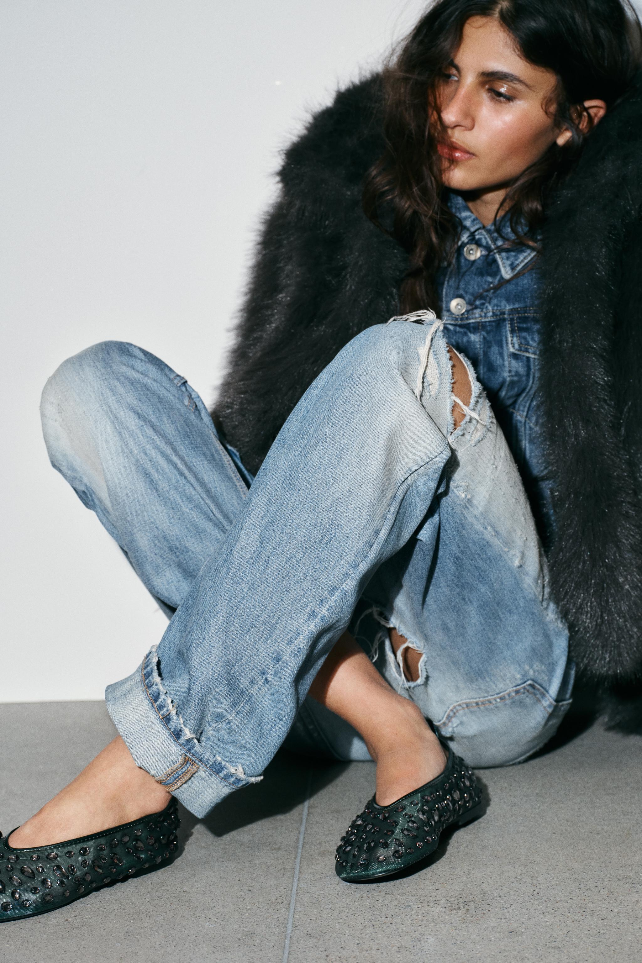 BALLERINES EN MESH AVEC DÉCORS BRILLANTS