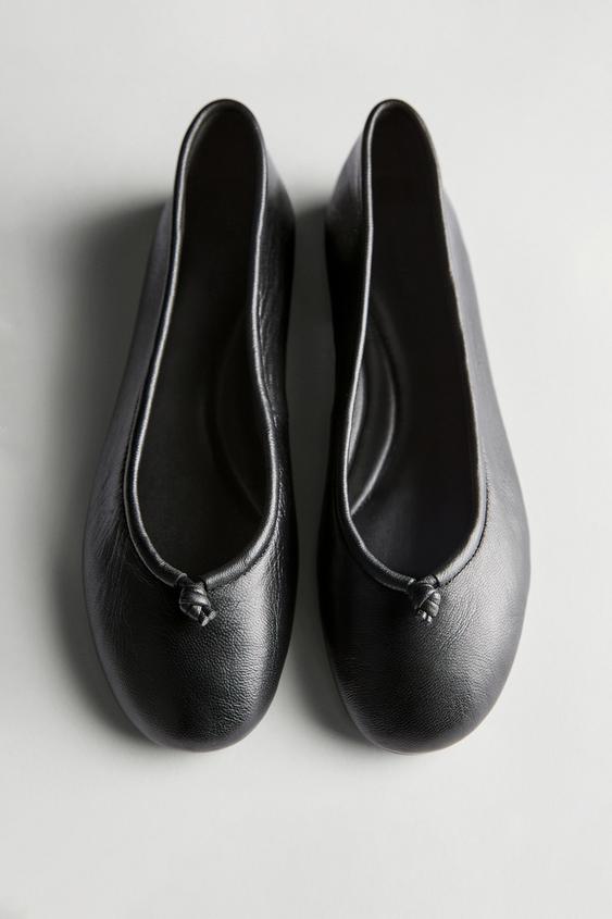 Leather ballet flats with knot from Zara - $180