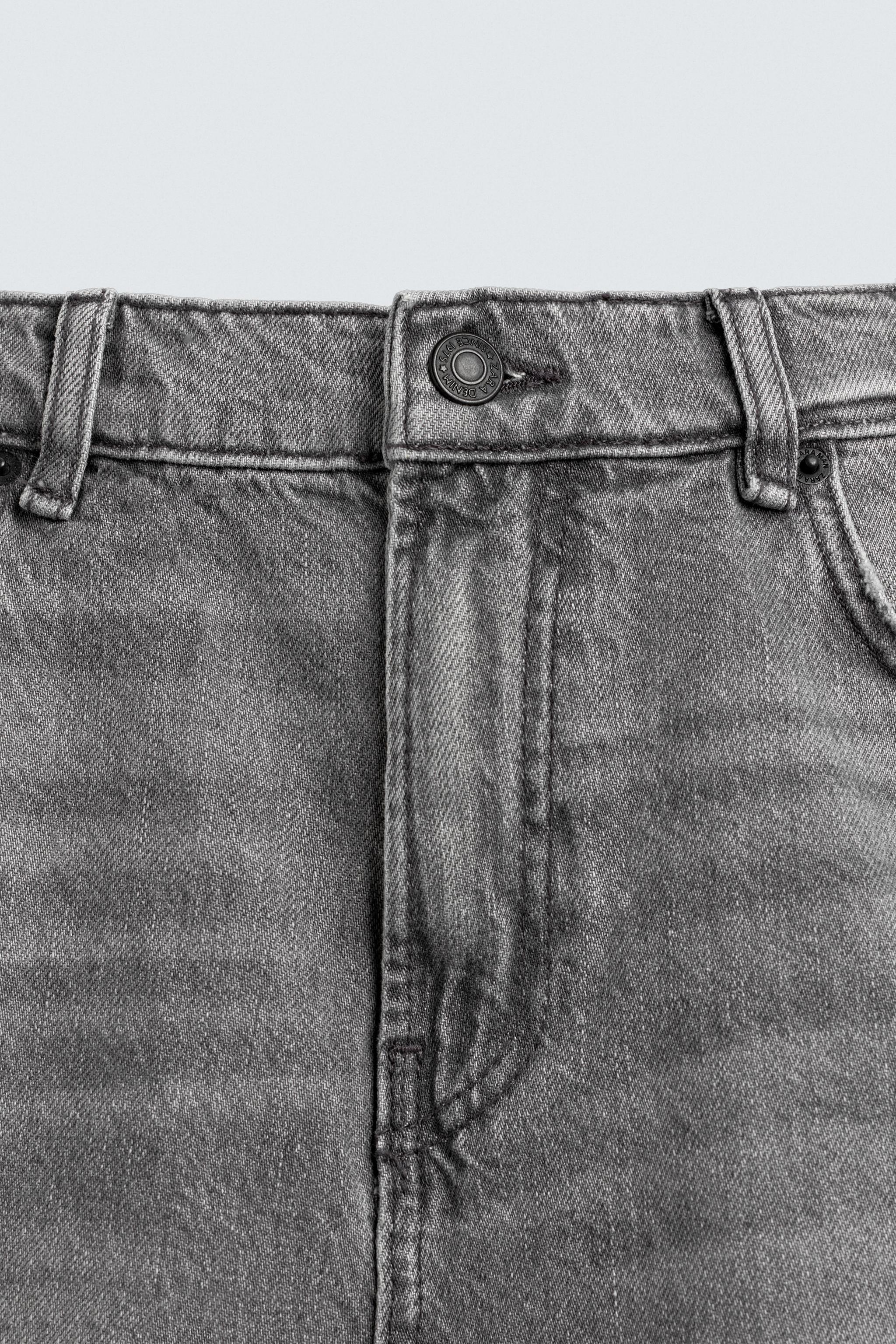 RIPPED RELAXED FIT DENIM SHORTS