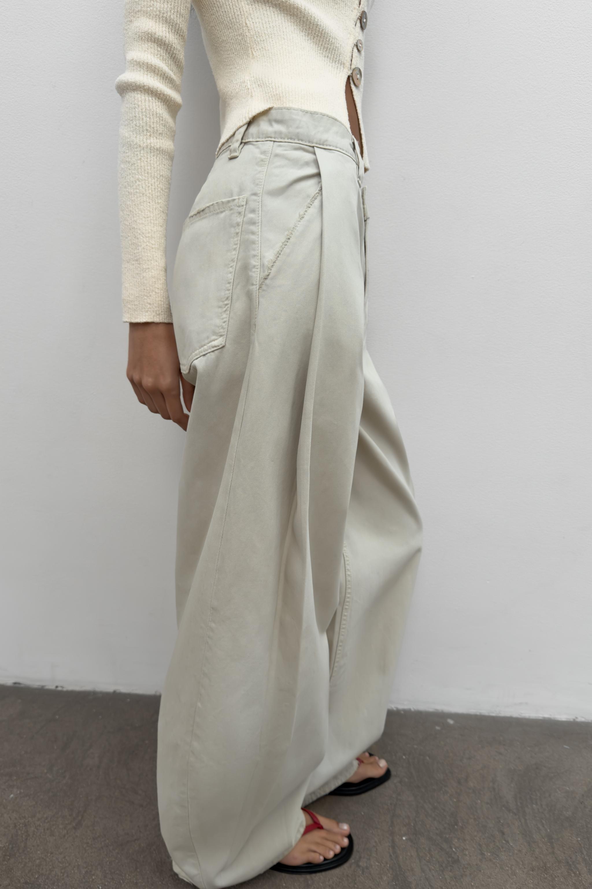 PLEATED BALLOON PANTS