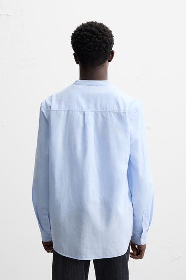 CHEMISE EN LIN ET COTON - Bleu ciel de Zara - Image 2