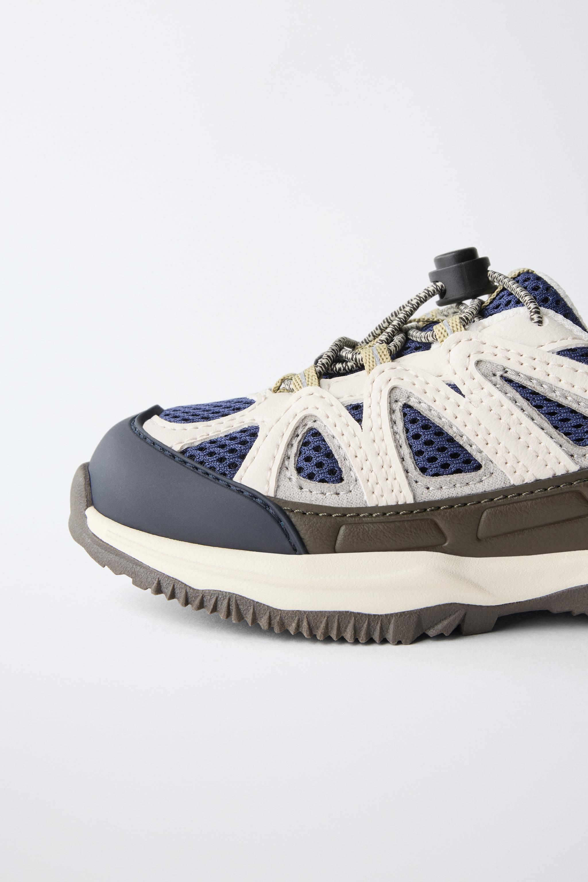 TECHNICAL MESH SNEAKERS