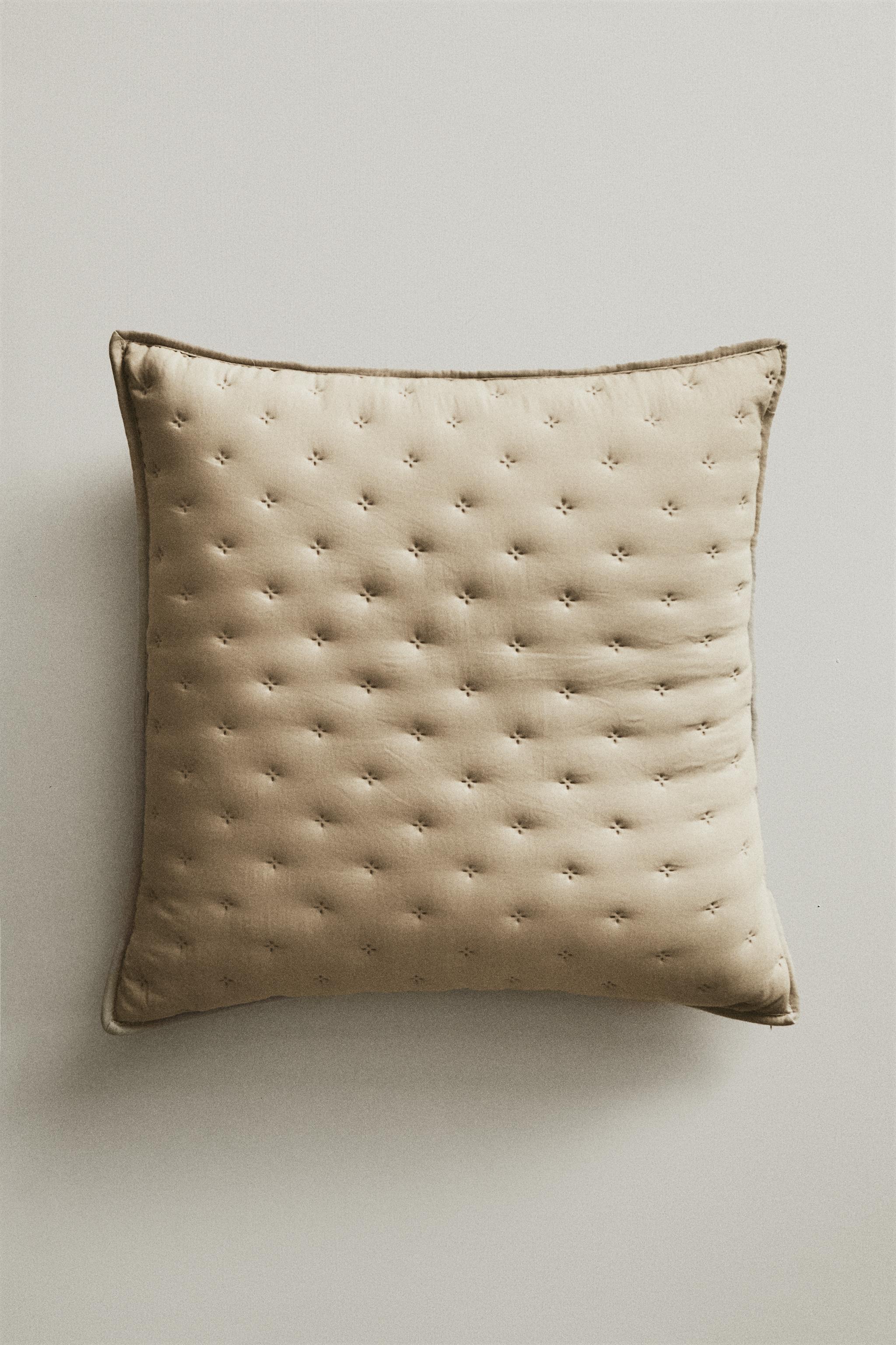 HOUSSE DE COUSSIN ÉDREDON MATELASSÉE À POIS