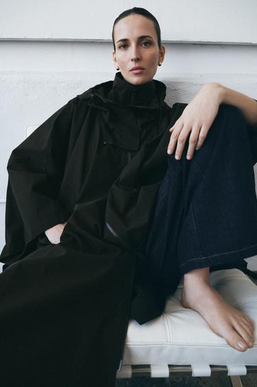 WATER-REPELLENT CAPE TRENCH COAT ZW COLLECTION LIMITED EDITION - Dark bottle green by Zara