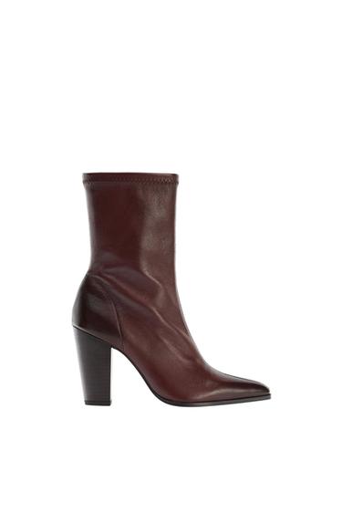 BOTTINES EN CUIR À TALONS CAMPERO