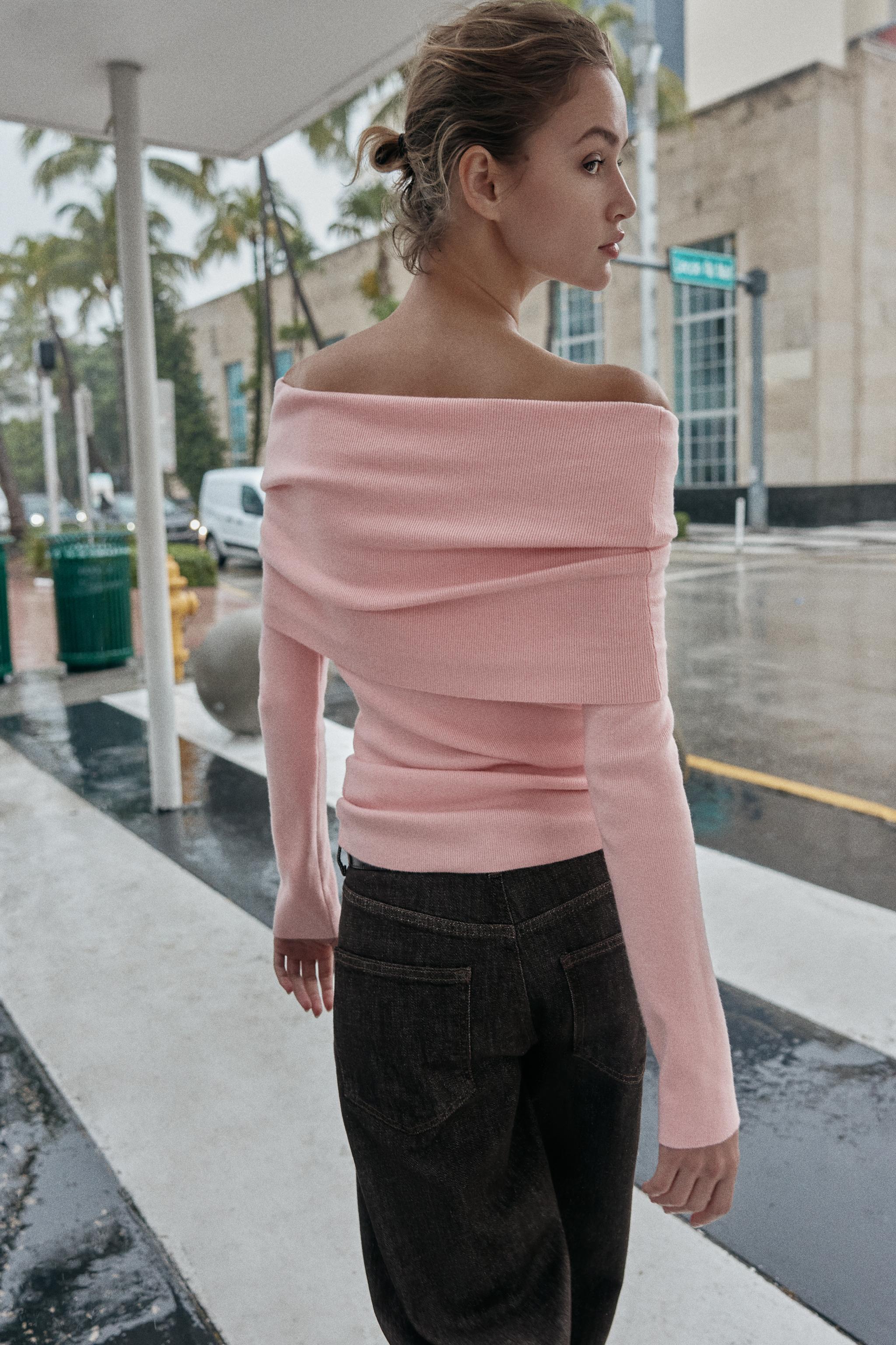 OFF SHOULDER KNIT JUMPER