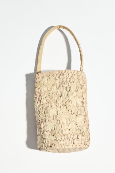 BRAIDED BASKET BAG WITH DESIGN - Light beige by Zara