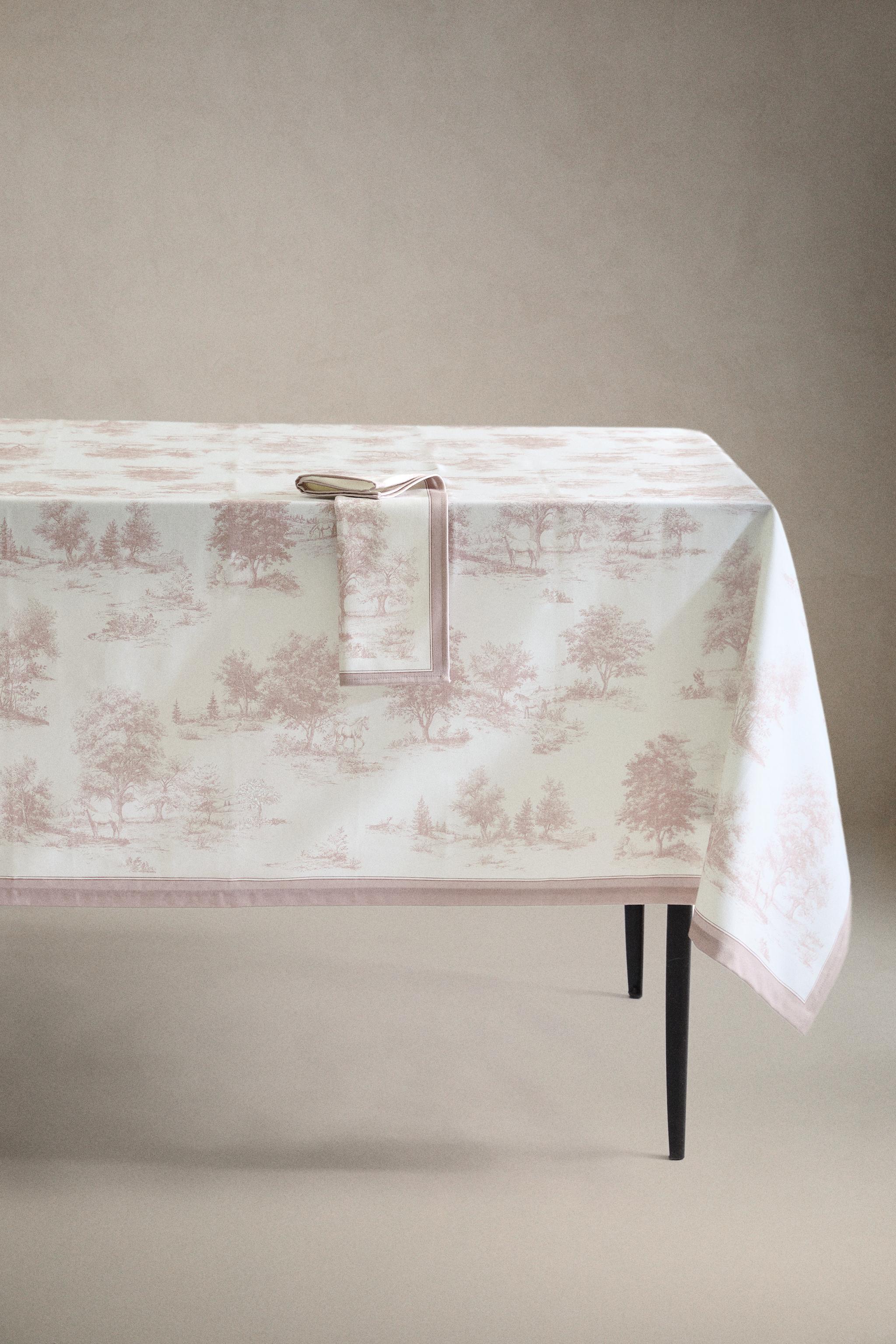 TOILE DE JOUY PRINTED TABLECLOTH — Pink