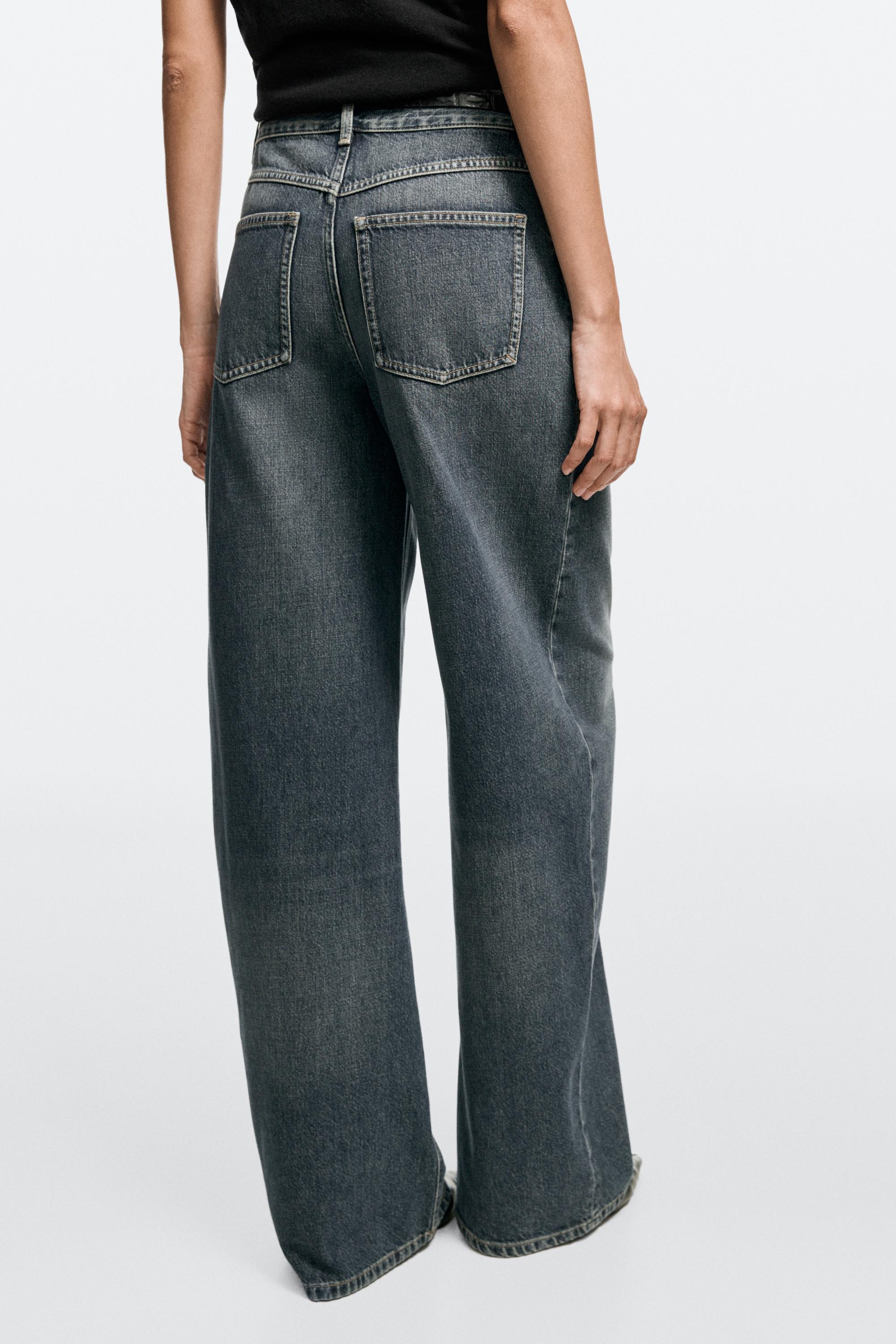 High-waist relaxed barrel fit jeans