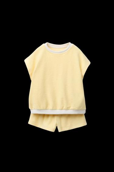 GARNITUR HANDTUCH, T-SHIRT UND BERMUDA - Hellgelb von Zara - Bild 0