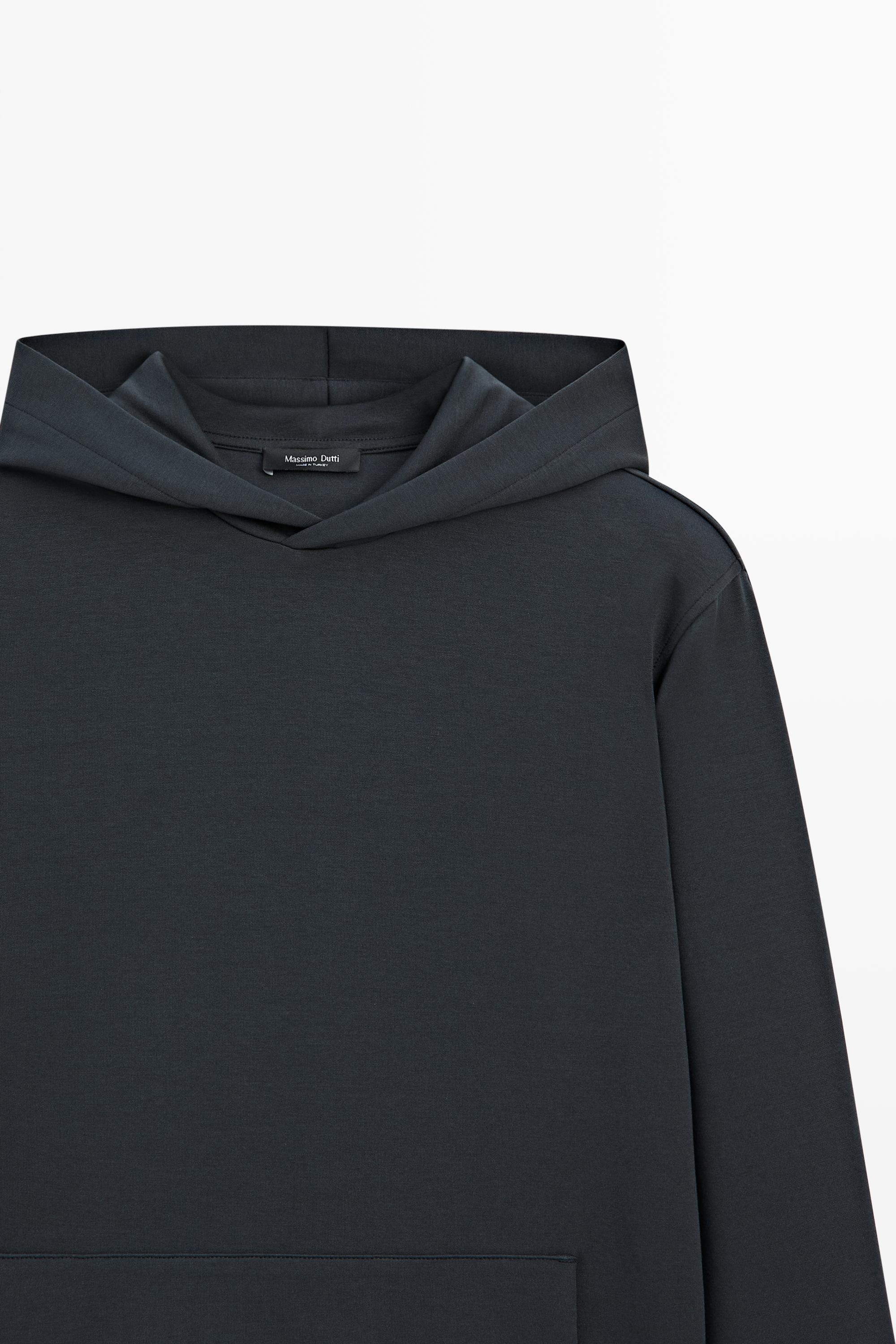 Total look hooded sweatshirt