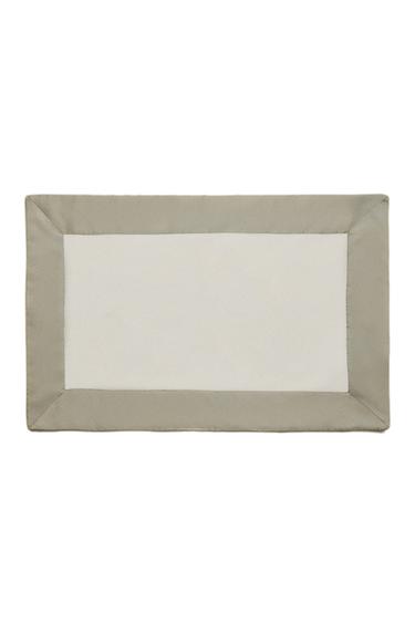 TAPIS DE BAIN BANDE TEXTURÉE - Vert menthe de Zara