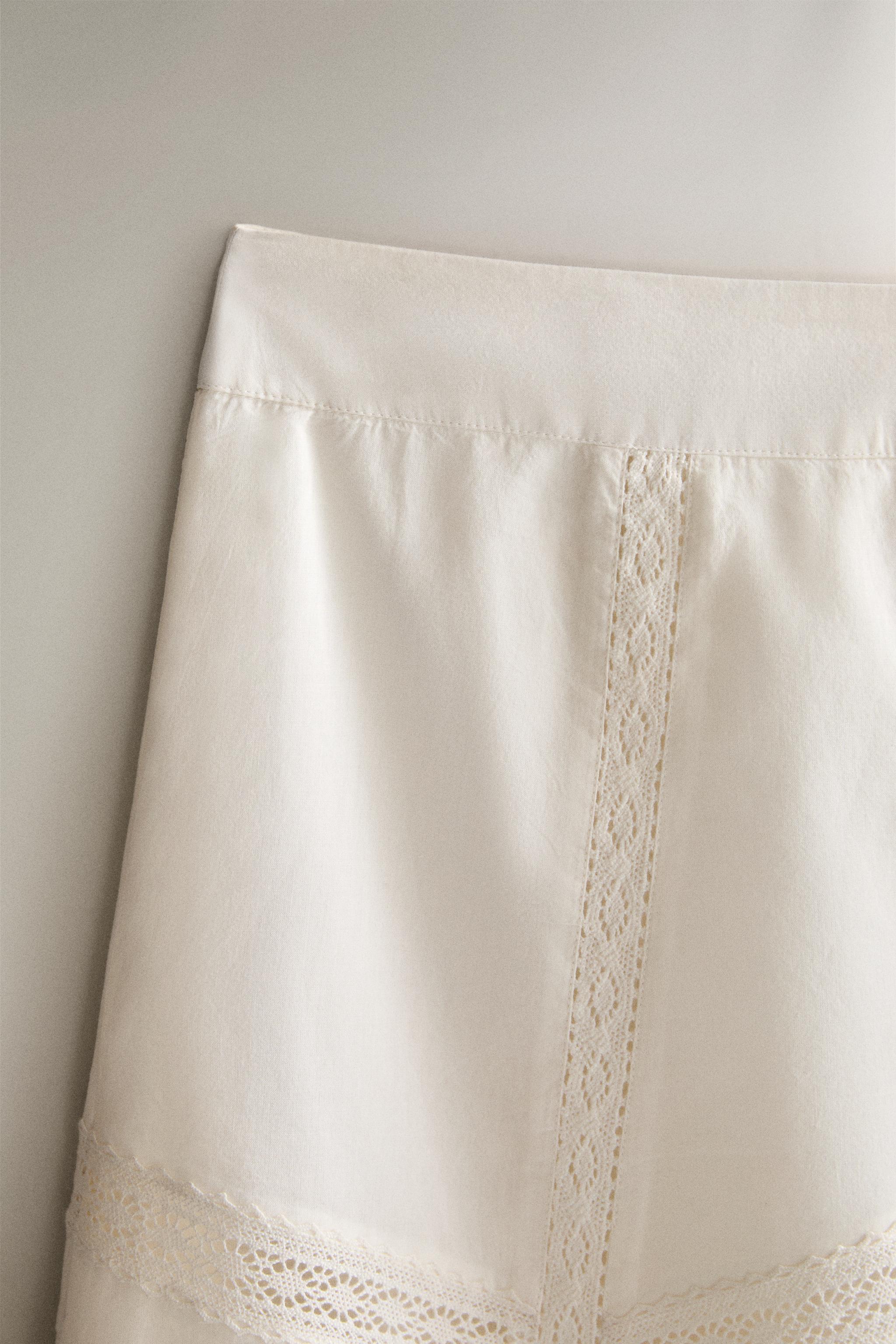LACE SKIRT — Ecru