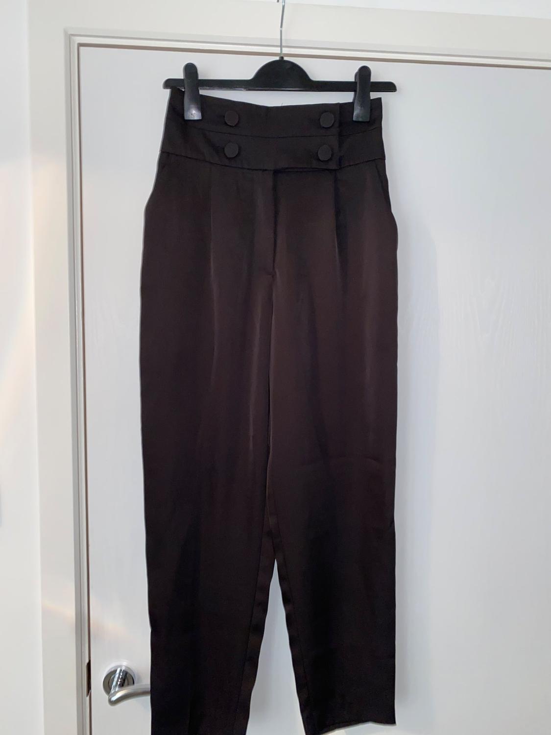 SATIN SASH TROUSERS WITH BUTTONS