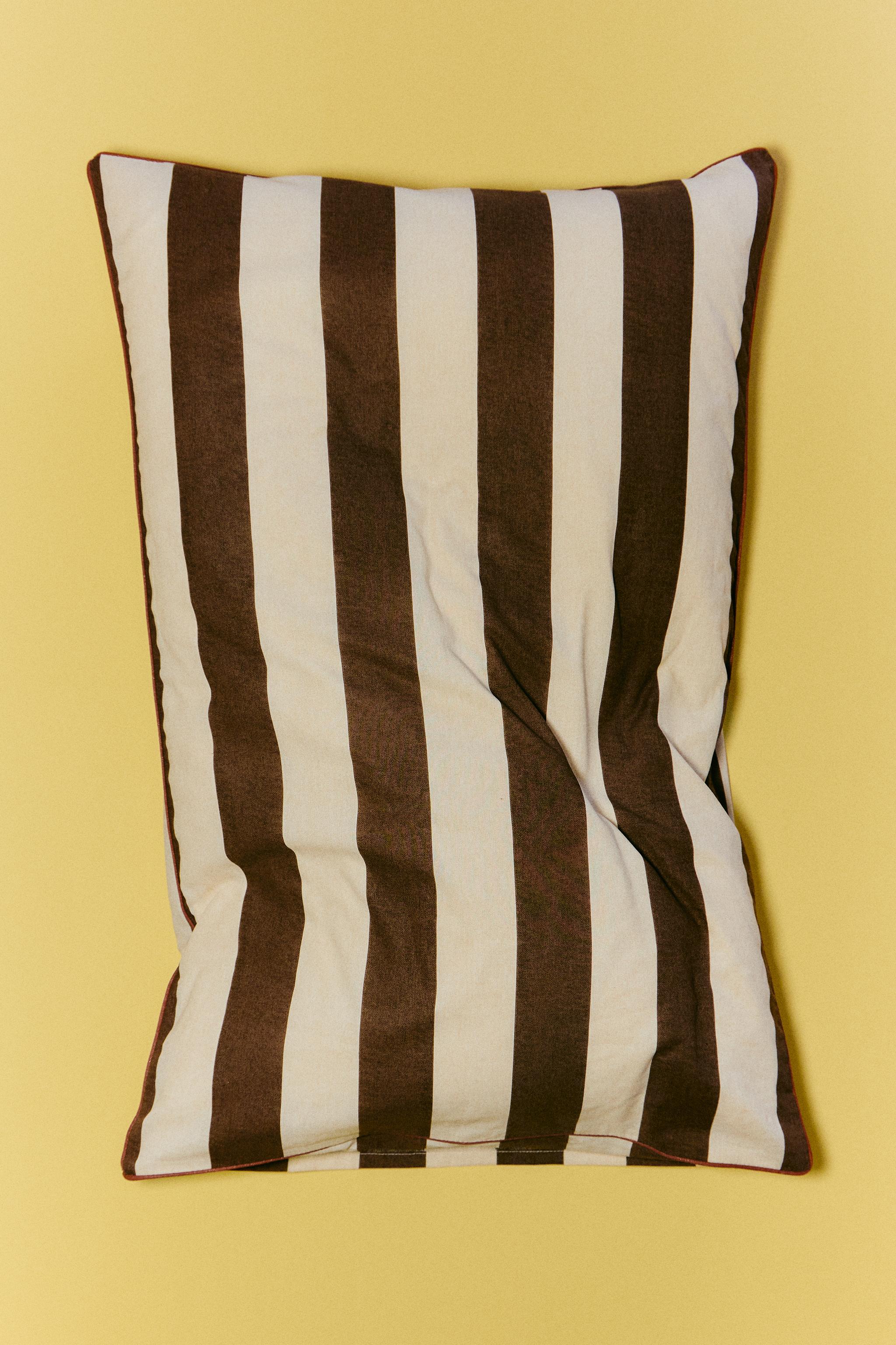 FADED COTTON STRIPED PILLOWCASE