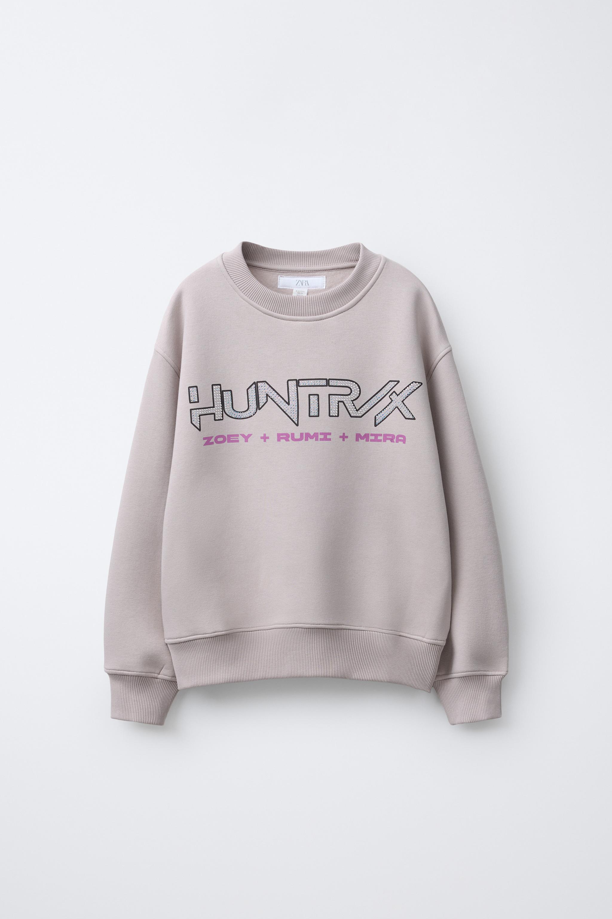 KPOP DEMON HUNTERS™ NETFLIX © PRINT SWEATSHIRT - Brown / Taupe