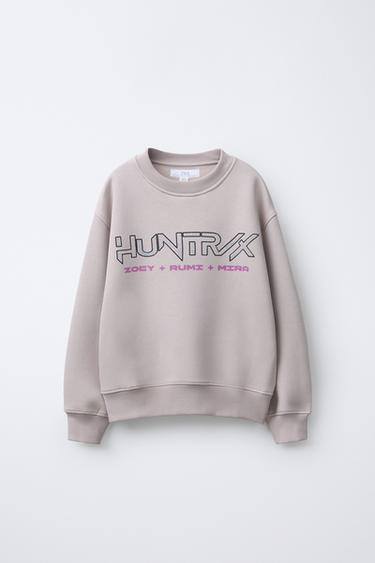 KPOP DEMON HUNTERS™ NETFLIX © PRINTED SWEATSHIRT - Brown / Taupe by Zara