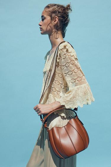 Zara TOPSTITCHED BUCKET BAG - Dark tan