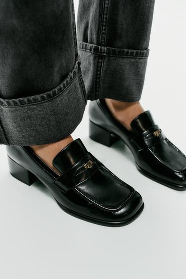 HEELED LOAFERS — Black 1
