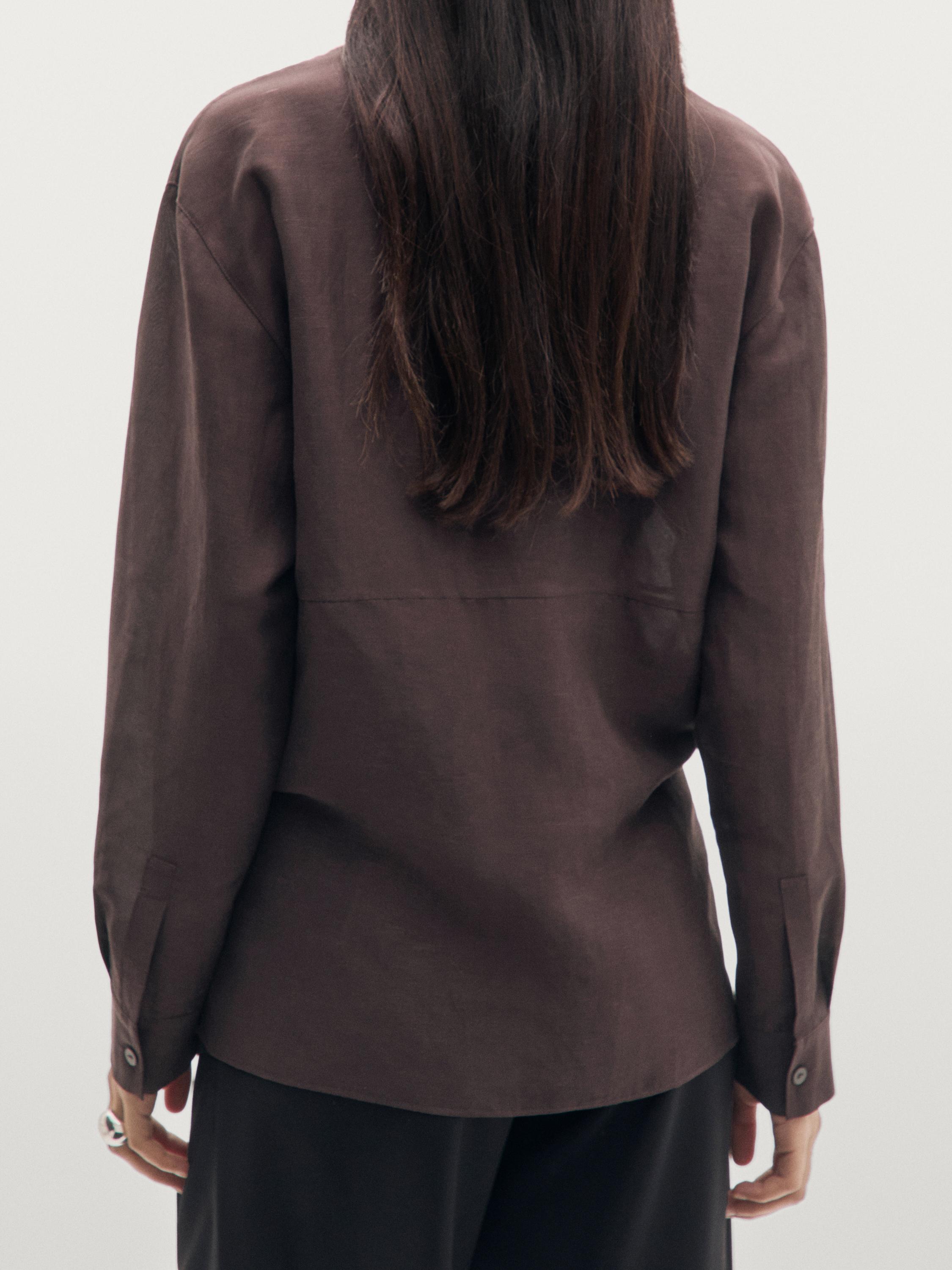 Linen blend knotted shirt