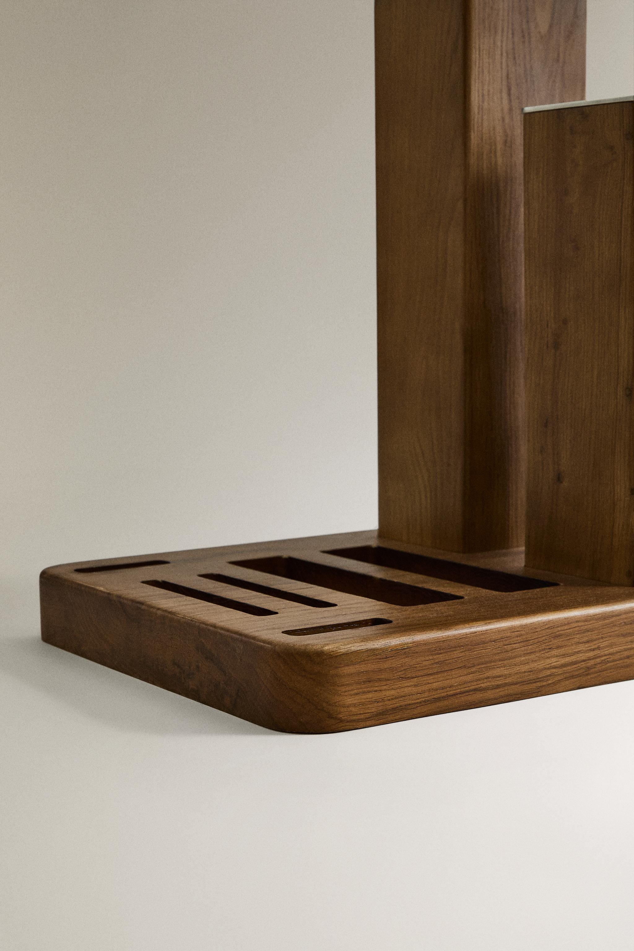 WOODEN BAR AND DISC RACK - Light beige | ZARA United States